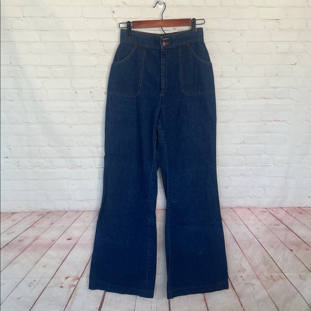 RARE LEVI’S 70’s high waisted wide legged dark wash jeans size 12  orange tag